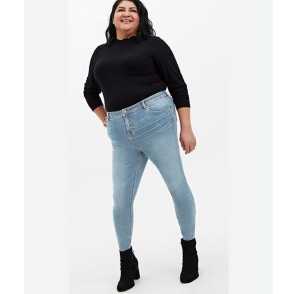 torrid Denim - 2 for $30 TORRID Midfit Super Skinny Mid-Rise Jean NWT